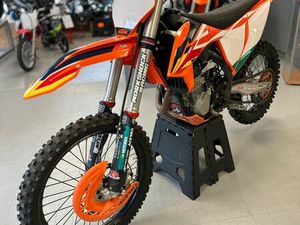 KTM 450 SX-F 2021 - VERSION US (5)