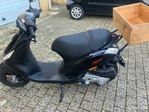 VENDS SCOOTER ZIP 50 CM3 PIAGGIO