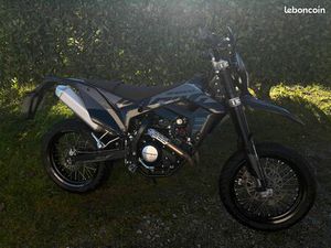 SHERCO 125 RS 4T – ÉDITION BLACKMOON RS