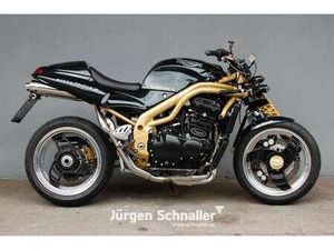 TRIUMPH SPEED TRIPLE 1050