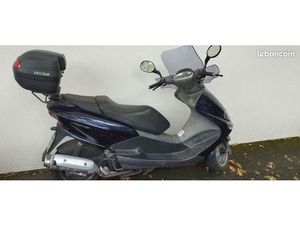 SCOOTER 125 YAMAHA MAJESTY