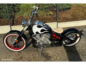 YAMAHA XVS 650 DRAGSTAR BOBBER + SISSY BAR DÉMONTABLE