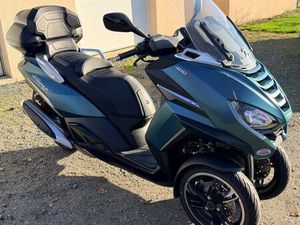 SCOOTER PEUGEOT METROPOLIS 400 SW
