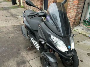 SCOOTER PIAGGIO MP3 300