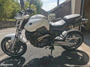 YAMAHA MT03 660