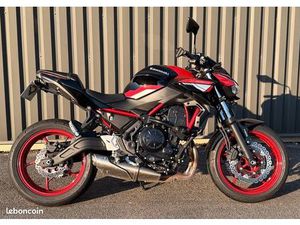 KAWASAKI Z650 MODÈLE 2024