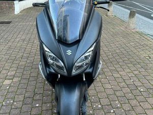 BURGMAN 400 EN BONNE ÉTAT