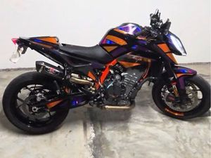 KTM DUKE 890R
