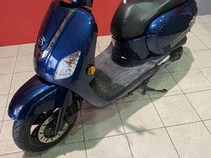SCOOTER 2000 KM SYM FIDDLE III 50 S