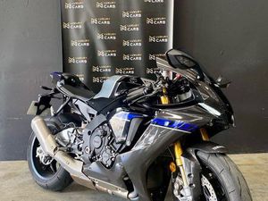 YAMAHA YZF R1 M 2024 ??