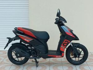 SCOOTER SR MOTARD 50