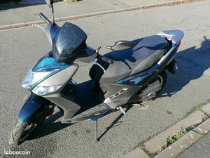 SCOOTER 50 CM3 4 TEMPS KYMCO AGILITY CITY