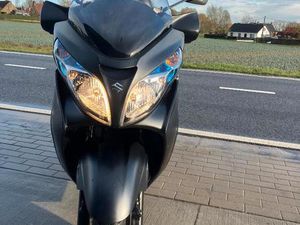 ② SUZUKI AN400 BURGMAN 400 BJ 2016 10723KM MET GARANTIE