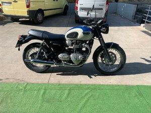 TRIUMPH - BONNEVILLE T100