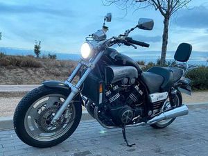 YAMAHA - V-MAX 1200