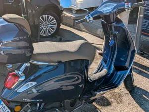 VESPA - PRIMAVERA 125 ABS CON BAÚL