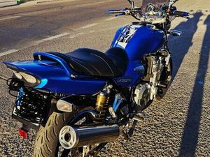 YAMAHA - XJR 1300