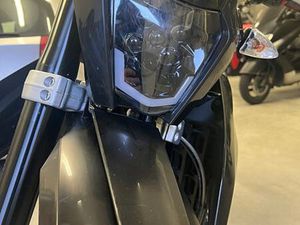 APRILIA SX 125 SUPER MOTARD