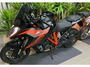 KTM 1290 SUPER DUKE GT 2.0