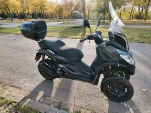 PIAGGIO MP3 300