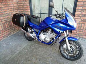 YAMAHA XJ 900