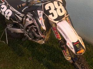 250 YZF 2010