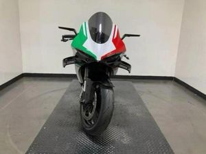 2025 DUCATI PANIGALE V4