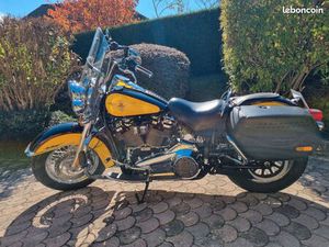 HARLEY DAVIDSON SOFTAIL HERITAGE