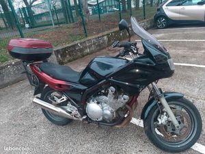 YAMAHA 900 DIVERSION