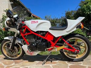 HONDA CB750 FOUR MARTIN RESTAURE