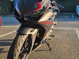HONDA CBR 500 R