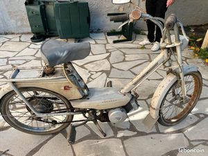 VENDS CYCLOMOTEUR PEUGEOT