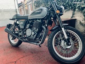 650 MASH DIRT TRACK 6.5 MOTO - 2019 - COMME NEUVE - 2400 KM - MONOCYLINDRE - GARANTIE 8 MOIS