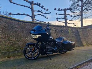 ② ROAD GLIDE 117CI NIEUWE MODEL.