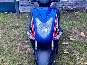 ② SCOOTER KYMCO AGILITY KLASSE A