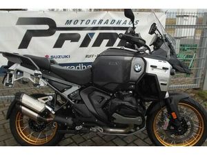 BMW R1300GS ADVENTURE TRIPLE BLACK MIT AUTOMATIK