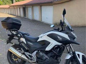 HONDA NC 750 X – TRÈS BON ÉTAT – PRÊTE À ROULER
