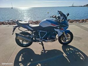 MOTO BMW 1250 RS 2023