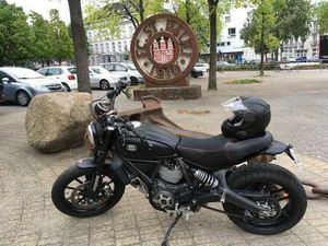 DUCATI SCRAMBLER FULL THROTTLE