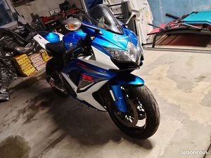 GSXR 750