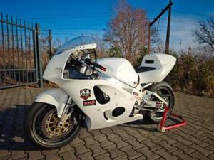 ZEER NETTE RIJKLARE GSXR-750 SRAD CIRCUITMOTOR — MOTOREN | SUZUKI — MARKTPLAATS