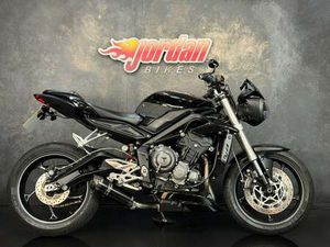 USED TRIUMPH STREET TRIPLE 765 S FOR SALE IN LEEDS