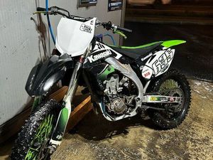 450 KXF