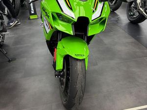 KAWASAKI ZX-10R 2025 |LIME GREEN|GARANTIE BIS 04/2029|3.545KM