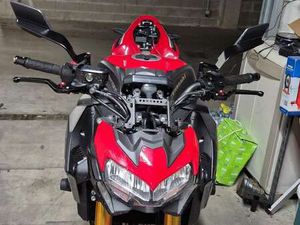 KAWASAKI Z 900 ROSSO