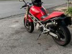 DUCATI MONSTER 600