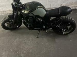 KAWASAKI ZR-750 UNICA NEL SUO GENERE ISCRITTA ASI