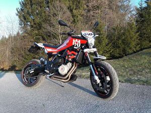 NUDA 900R