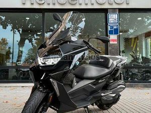 BMW - C 400 GT