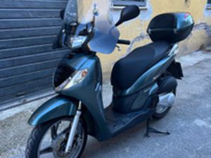 SCOOTER HONDA SH 150